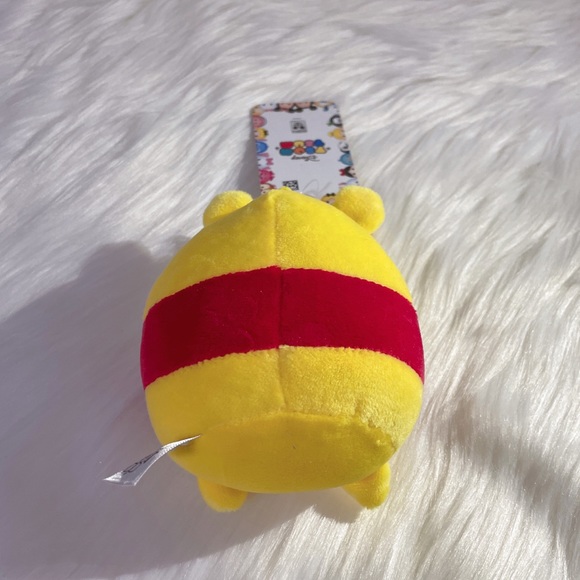 NWT Cute Winnie the Pooh Tsum Tsum Plush Keychain - Picture 3 of 7